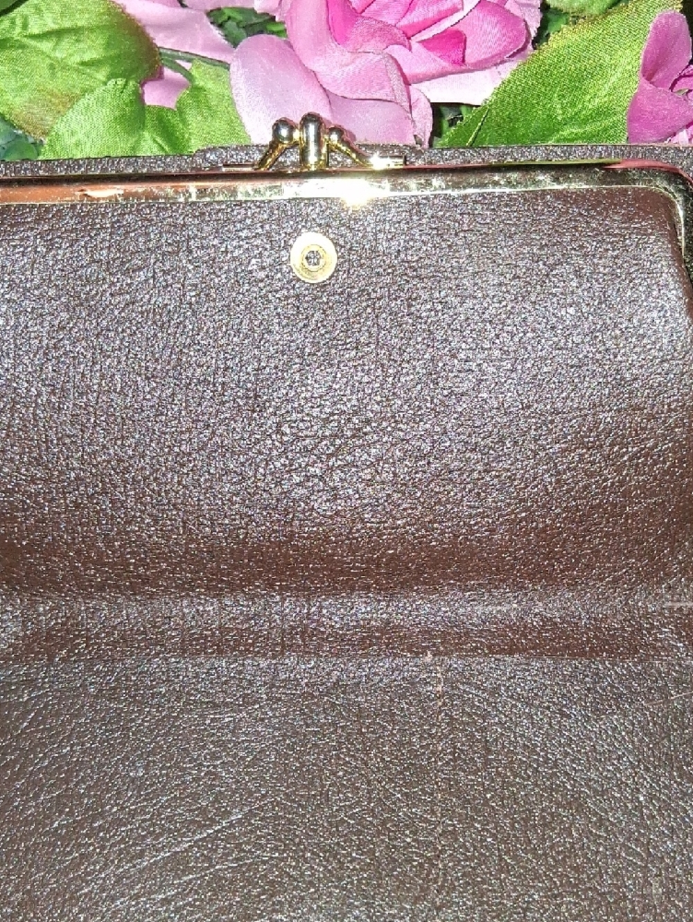Handcrafted Brown Floral Tooled Leather Wallet - Brown - Picture 6 of 8